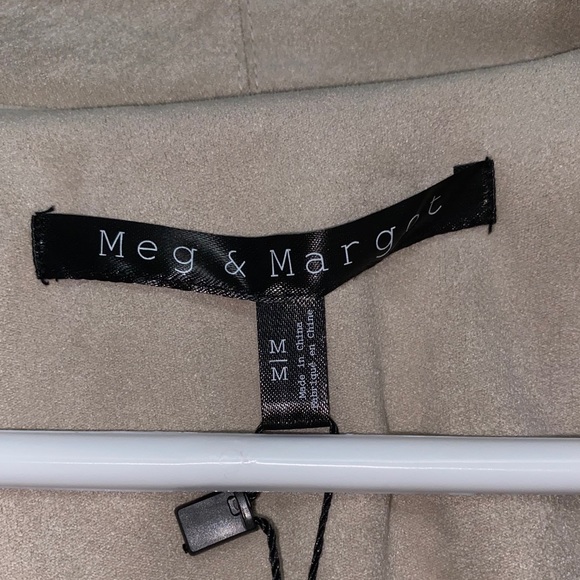 Open sweater - Picture 2 of 2